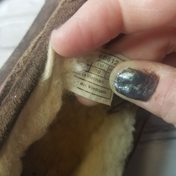 Ugg Dakota 5612 brown suede slippers - Picture 8 of 11